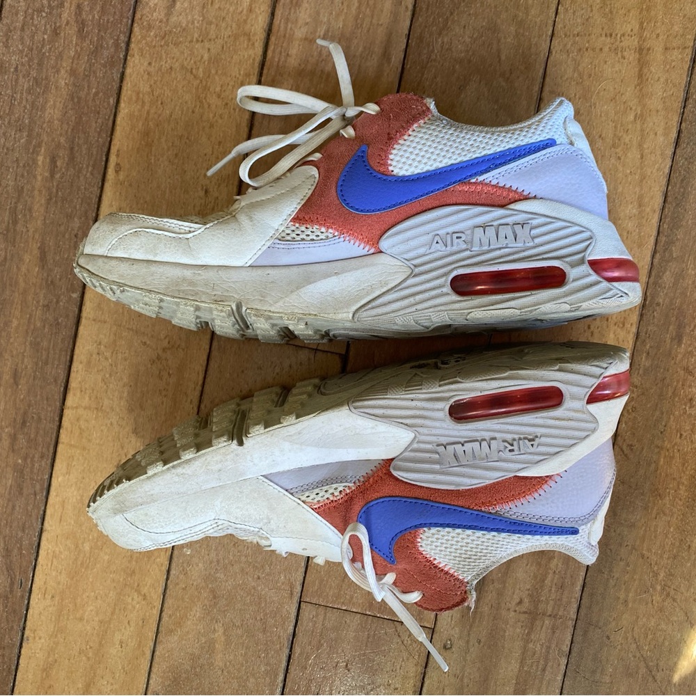 Nike Air Max White and Blue Athletic Shoes